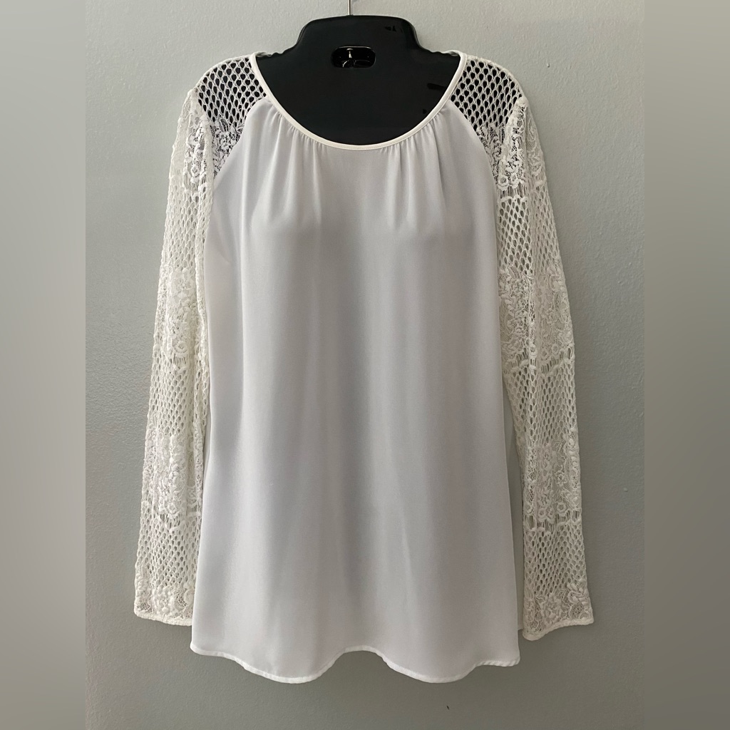 Cache White Long Sleeve Lace Blouse, Top, Shirt. Sz Med